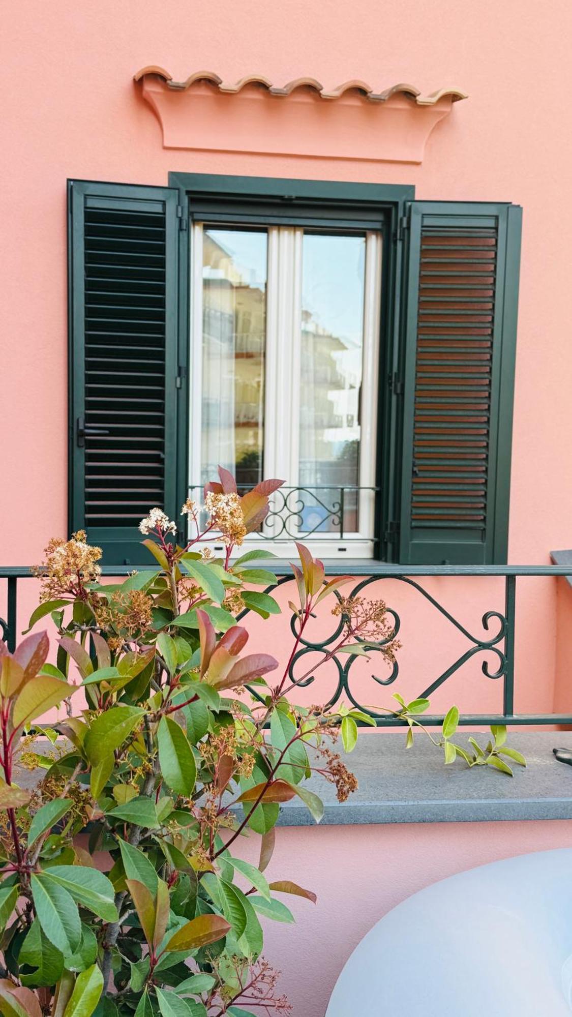 La Maison Rose Maiori Eksteriør billede